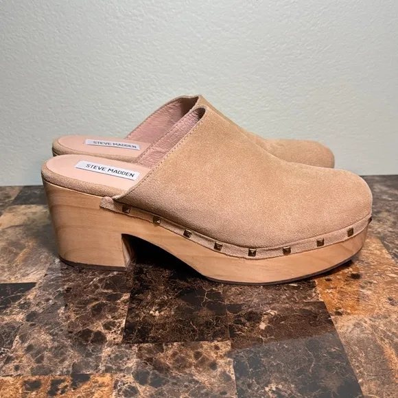 Steve Madden 11 Brooklyn-1 Leather Studded Clogs mules