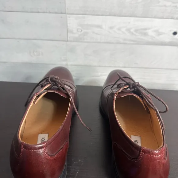 Steve Madden Carlo Oxfords Brown Men’s. 9.5 Dress Shoe