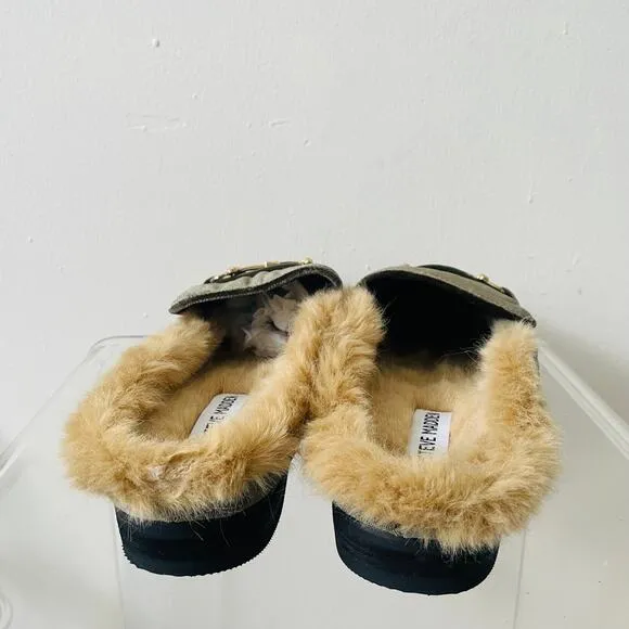 Steve Madden Green Furry Mules MENS Size 10
