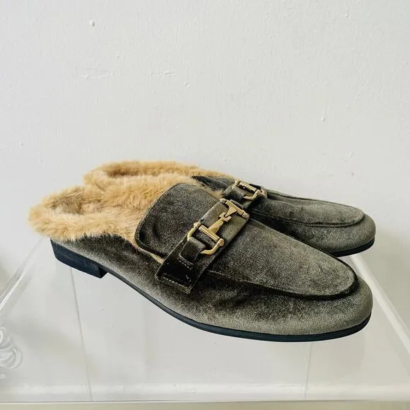 Steve Madden Green Furry Mules MENS Size 10