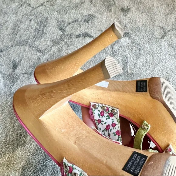 Steve Madden Luckii vintage open toe sandal platform heels y2k floral pink green