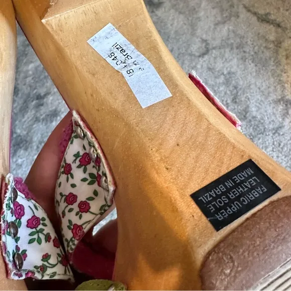 Steve Madden Luckii vintage open toe sandal platform heels y2k floral pink green