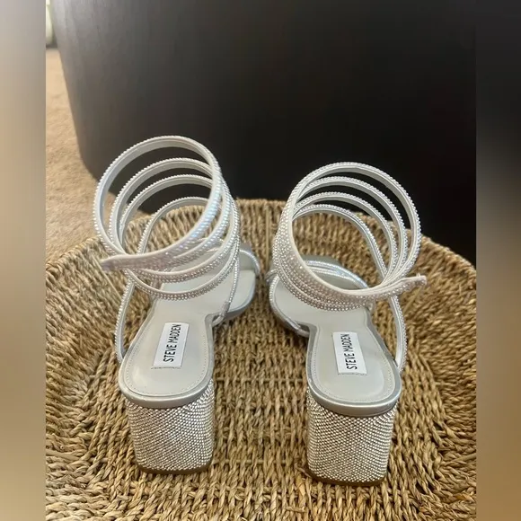 Steve Madden Silver Strappy Rhinestone Wrap Heels - Size 8 - Never Worn