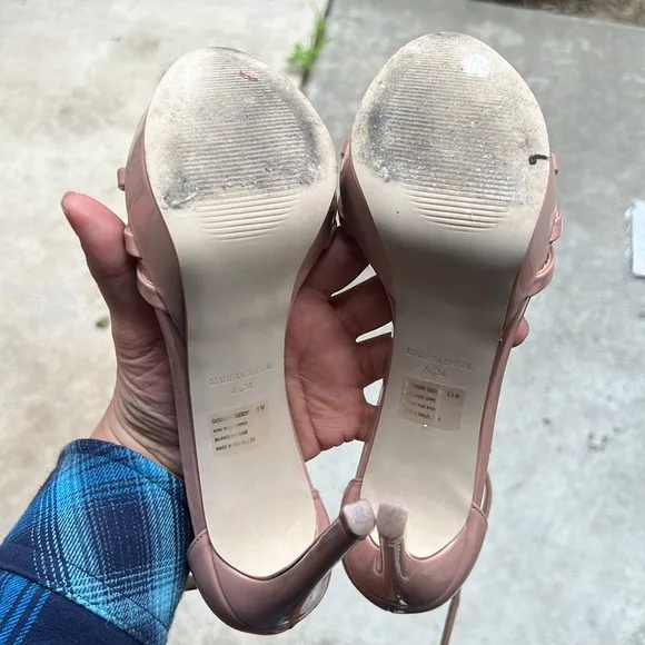 Steve Madden Women's “Cassandra” Cream platform Strappy 5” heels size 8.5