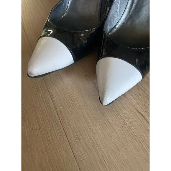 Stuart Weitzman black patent leather heels with white toe size 8 luxury career