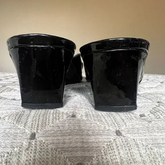Stuart Weitzman Black Patent Leather Peep Toe Wedge Heel Mule Buckle Women’s 8
