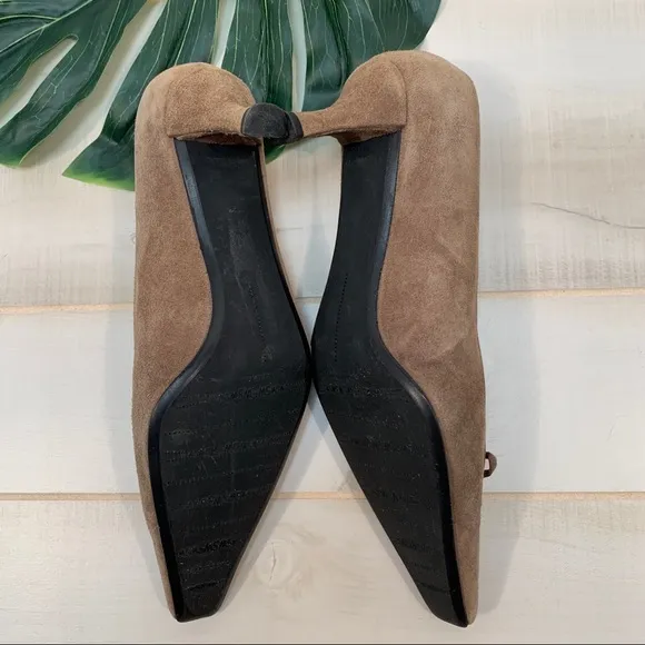 Stuart Weitzman Brown Suede Pointed Toe Heels 7.5