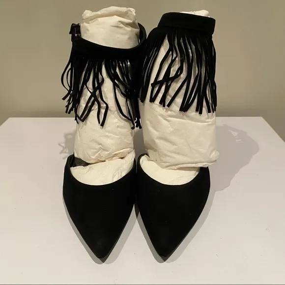 Stuart Weitzman Fringelica Suede Heels Size 7