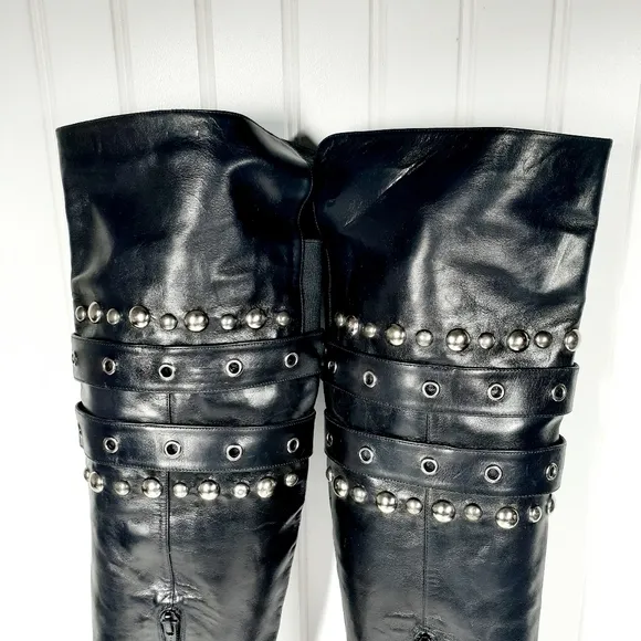 Stuart Weitzman Leather Studded Accents Boots Black H735