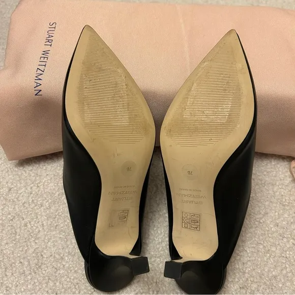 Stuart Weitzman Lula Pointed Toe Mules Pump in Black Leather Size 7B