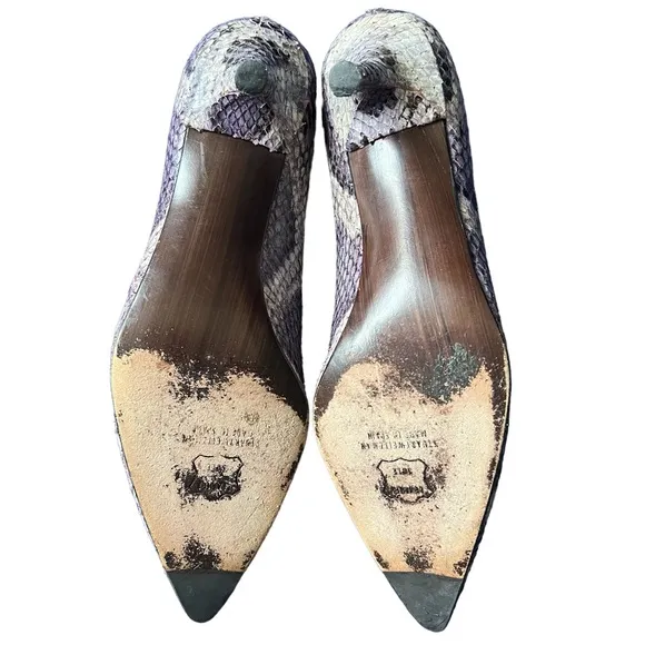 Stuart Weitzman Purple Snakeskin Heels Pointed Toe Size 8M Style EW33761