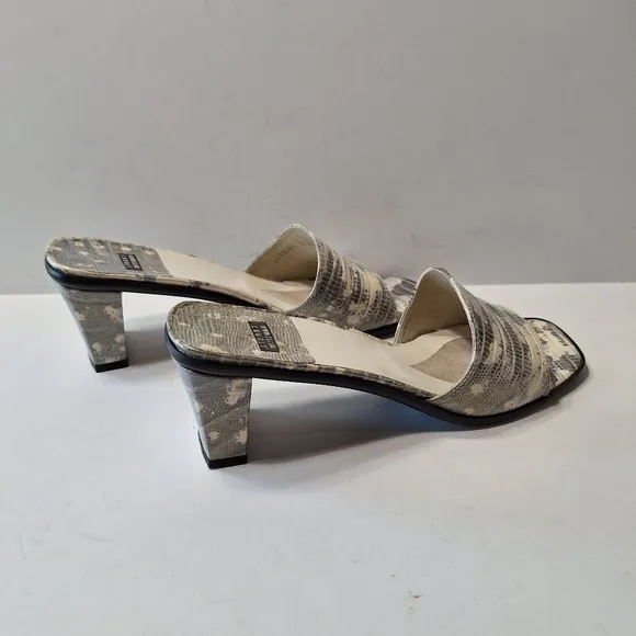 Stuart Weitzman Quiet Luxury Designer Leather Snake Print Open Toe Mules Sz. 9AA