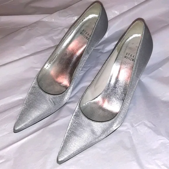 STUART WEITZMAN SILVER SATIN POINTED HEELS