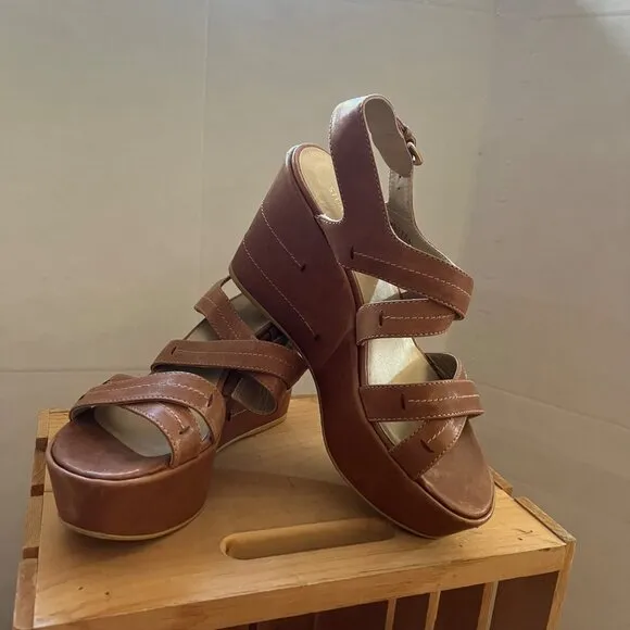 Stuart Weitzman Size 8.5 Brown Leather Strappy Slingback Wedge Heel Sandals
