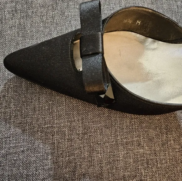 Stuart Weitzman Women Black Slingback Heels Pointed Toe-Size 8.5M