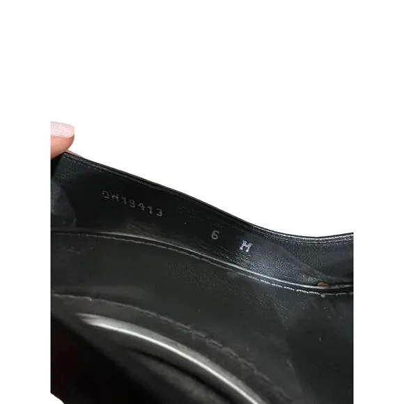 Stuart Weitzman Women's Pointed Toe Slip On Black Pump Heels Size 6