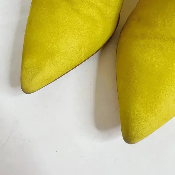 Stuart Weitzman Yellow Mira Suede Mules Pointed Toe Pumps Women's Size 8