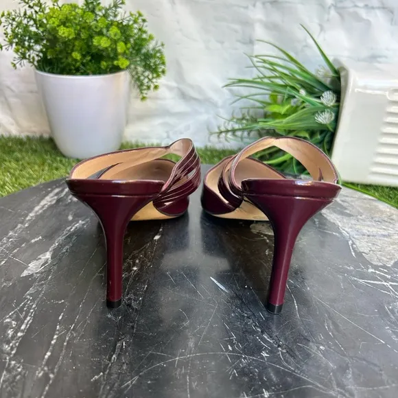 STUART WEITZMANCutout Patent Mule Cabernet Patent$210 women size 7 gently used