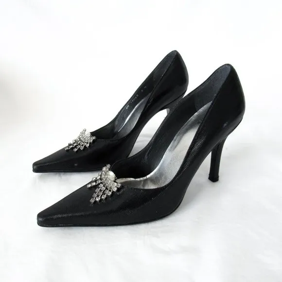 STUART WEITZMEN Classic Black Pointed Toe Pumps Crystal Charm Fringe Heels
