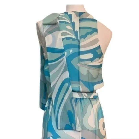 Summer perfection! W by WORTH Shoulder Tie blue/white Paisley…