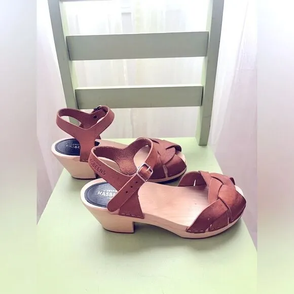 Swedish Hasbeens Kringlan ClogSandals; Great condition! Size 36