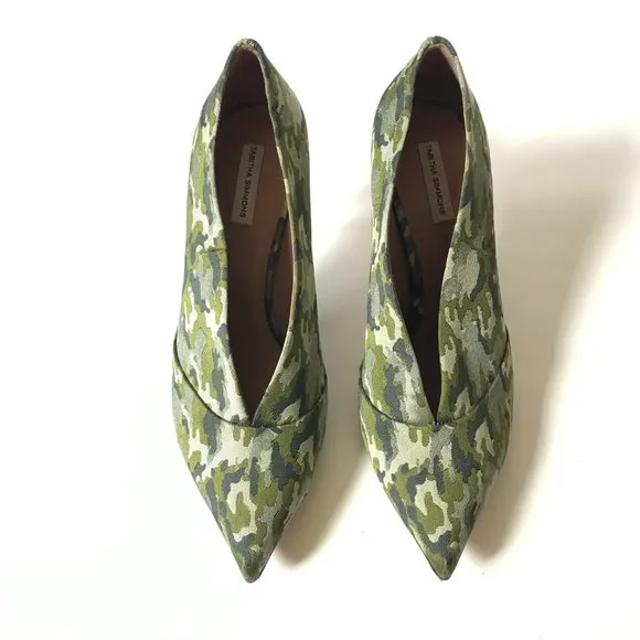 Tabitha Simmons Camo Heels Pumps Womens 39 9 Green Pointed Toe Camouflage Bootie