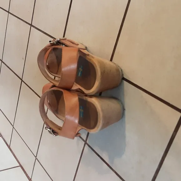 Tan Leather Mules with Wooden Platform Sole GENUINE LEATHER