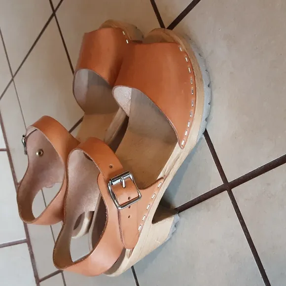 Tan Leather Mules with Wooden Platform Sole GENUINE LEATHER