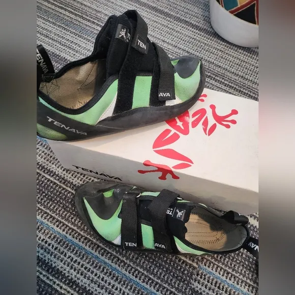 Tenaya Green and Black Climbing Shoes with Velcro Closure and Rubber Sole