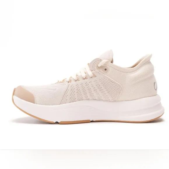 The Felix Runner Sneakers Sz 10 Like New