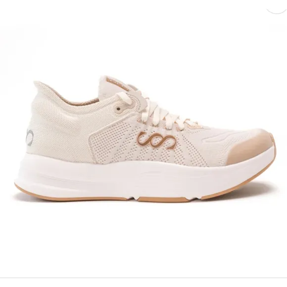 The Felix Runner Sneakers Sz 10 Like New
