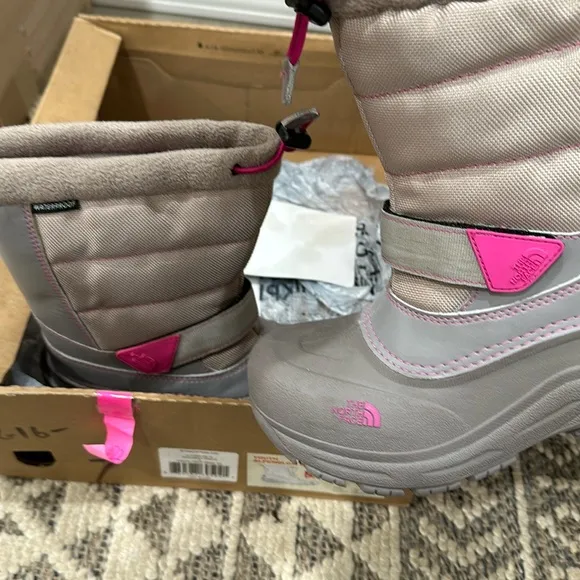 The North face kids boots