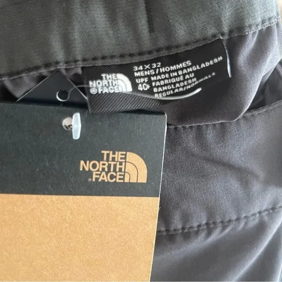 The North Face Mens active pants size regular 34