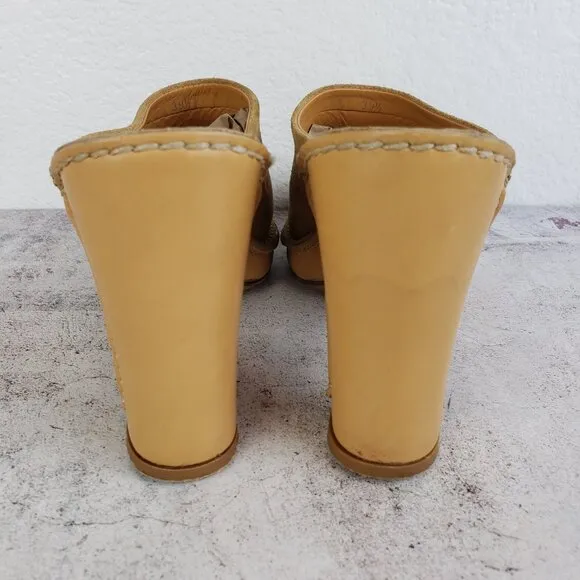 Tod's Leather Suede Heeled Mules Clogs Camel Tan size 39.5 / 8.5-9 Classic Italy