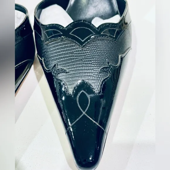 Tony Bianco black patent pointed toe Shuga mules size 6.5 - new