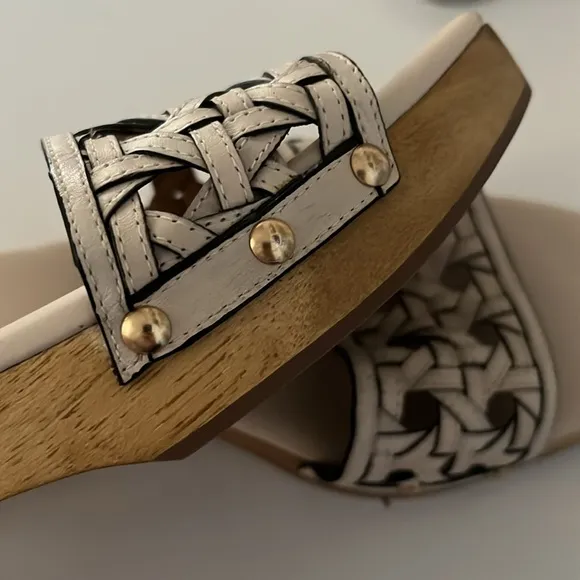 Tory Burch Basketweave Clogs - brand new - leather size 11