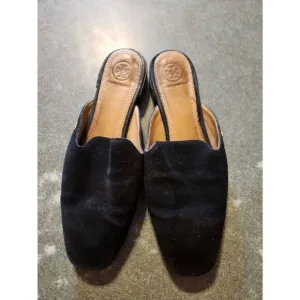 Tory Burch “Carlotta” black suede mules size 7.5