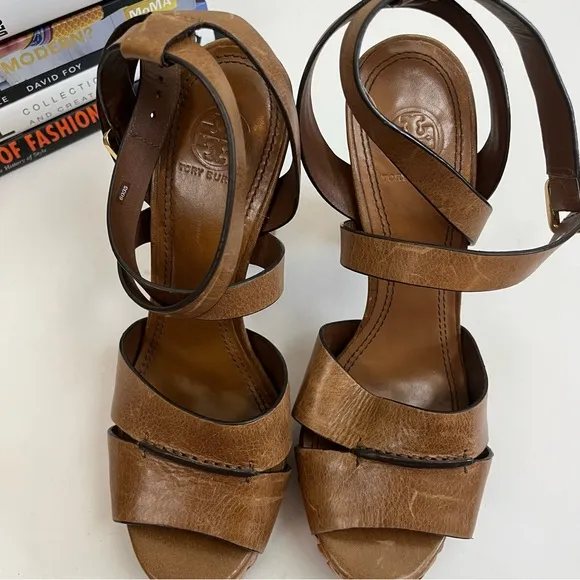 Tory Burch Heels 8.5 Cella Cognac Brown Leather Strappy Platforms Sandal