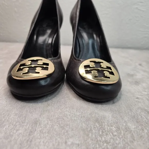 Tory Burch Sophie Wedge Pumps Sz 6 Brown Leather Gold Logo High Heel Dress Shoes