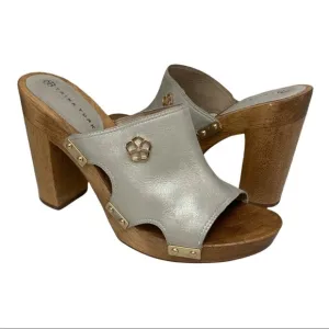 TRINA TURK Palm Springs Platinum Silver Mules Size 8.5 M