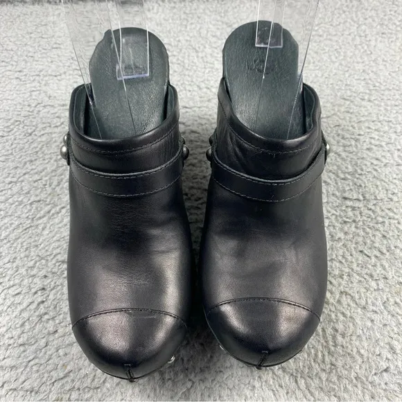 UGG Australia Jolene Heeled Clogs Black Leather Wood Shear Silver Studs Womens 7