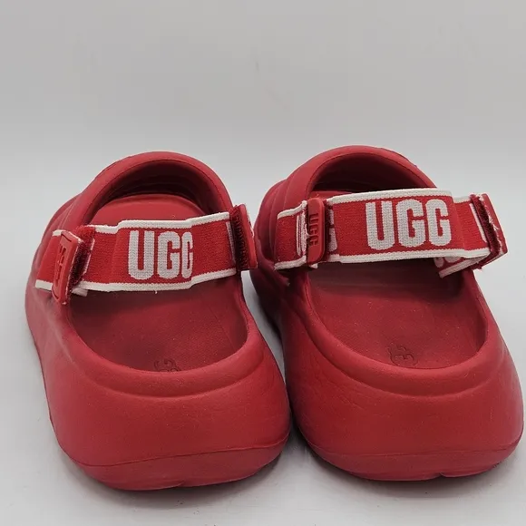 Ugg kids slides size 3