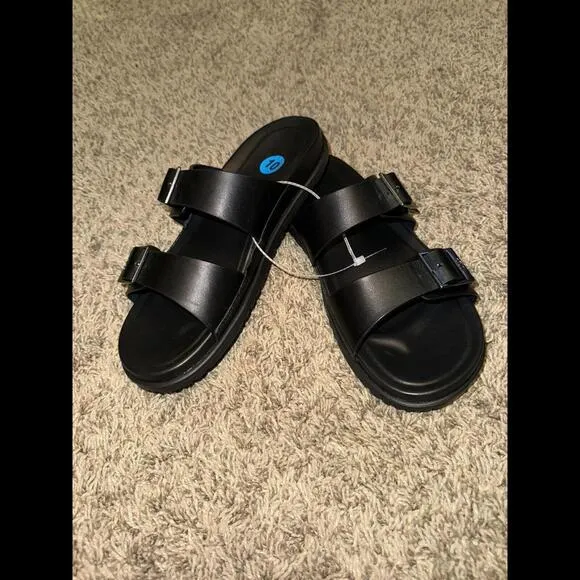UGG Mens Wainscott Buckle Slide Black Leather 10 NEW!