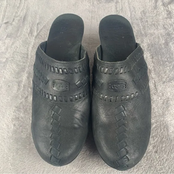 UGG Shoes Womens Black Heeled Clog Whipstitch Leather Shearling Mules Size 9