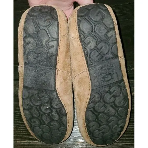UGG Suede Leather Moccasin Slippers Indoor Outdoor Comfort Tan Size