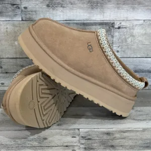 UGG WOMEN'S TAZZ PLATFORM SLIPPER CLOGS MULES -  SAND - SIZE - 8 .US