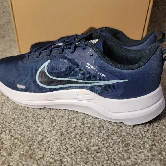 Unisex Nike Downshifter 12 Midnight Navy Worn Blue Top Of The Line Runners