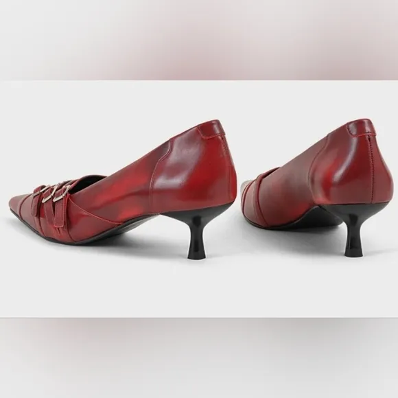 Vagabond Red Heels with Pointed Toe and Straps Size 36EU 6US