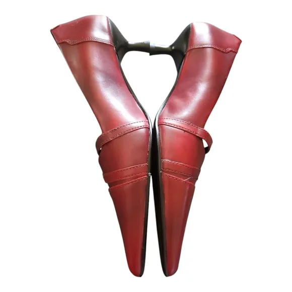 Vagabond Red Heels with Pointed Toe and Straps Size 36EU 6US