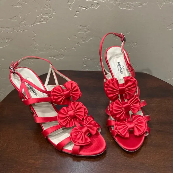 Valentino Garavani Red Satin Strappy Bow Heels, MISMATE, Right 7.5, Left  6.5
